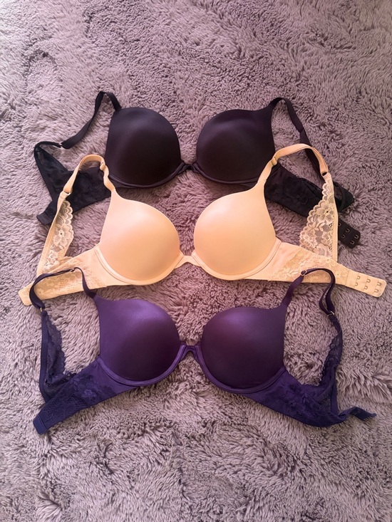 Savage X Fenty Other - Savage x Fenty 30D T-Shirt Push Up Bra Set